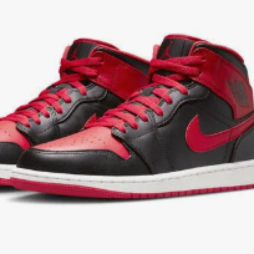 Jordan 1 MID Size: 6